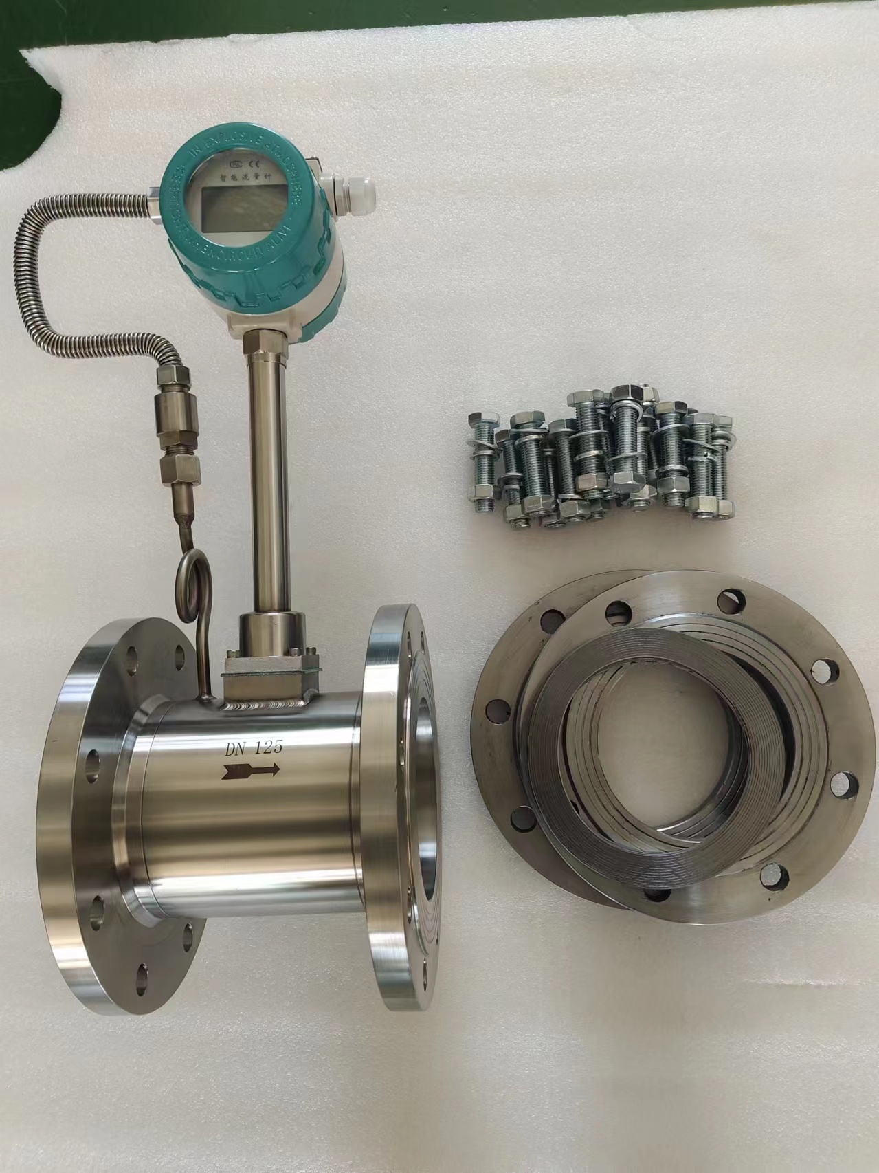 卡装式涡街流量计